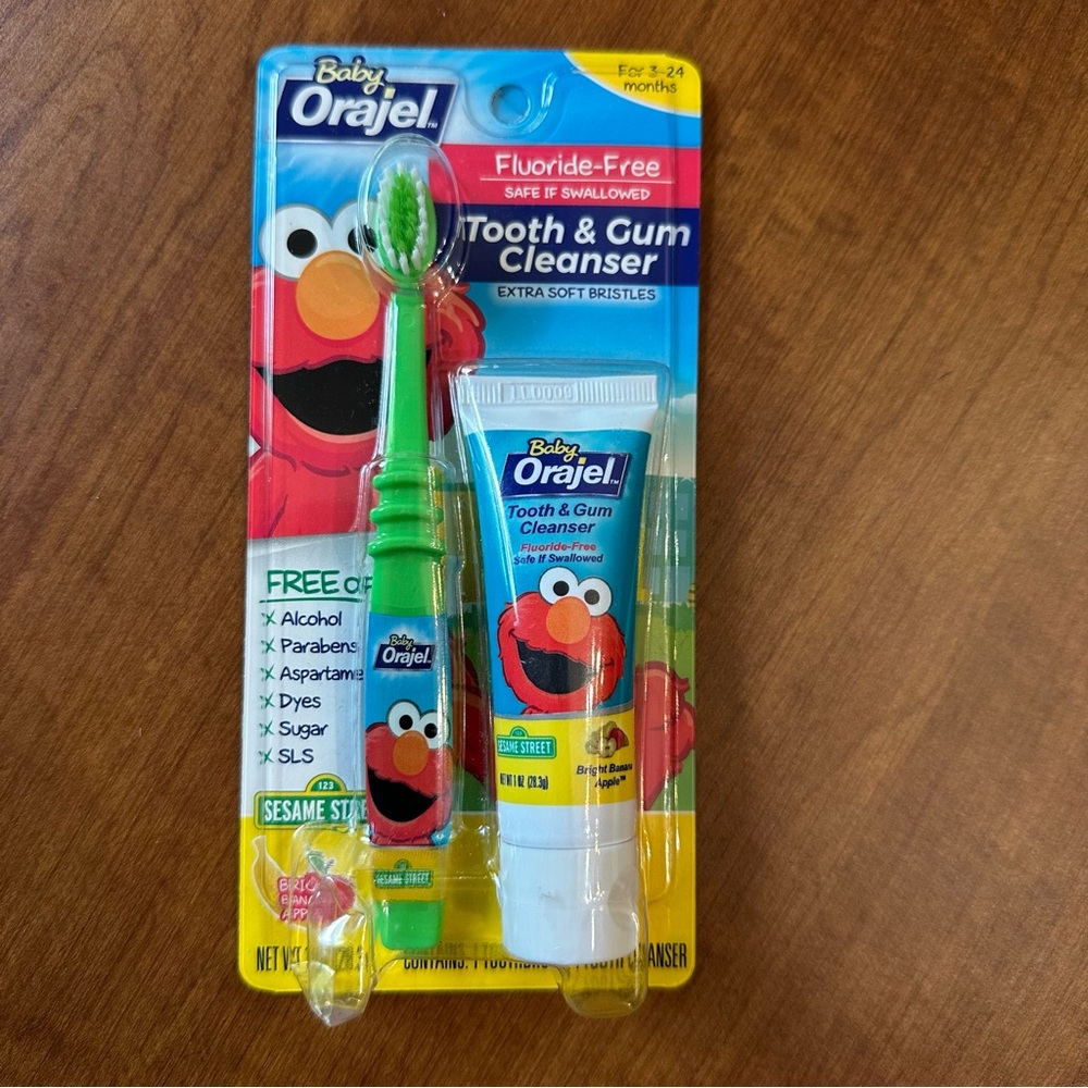 Baby Orajel Elmo Tooth & Gum Cleanser Set